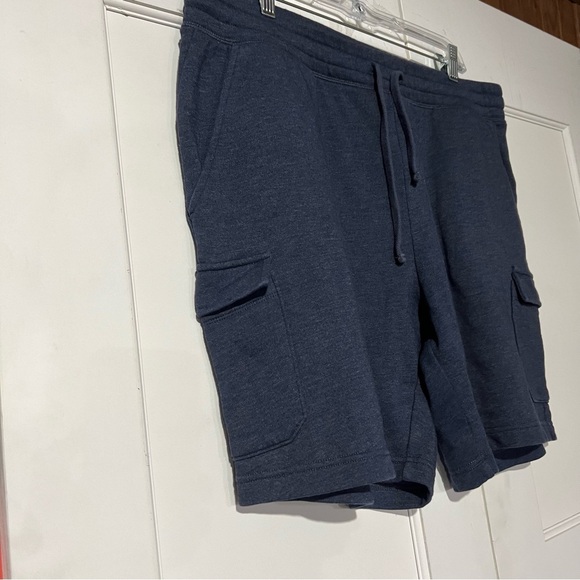 GAP Athletic Shorts Navy Blue Size XXL Gym Workout Athleisure Comfy - Picture 3 of 5